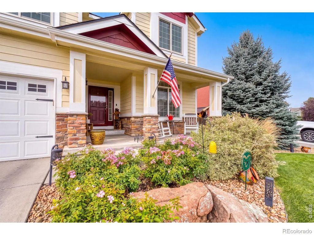 2774 Blue Acona Way, Johnstown