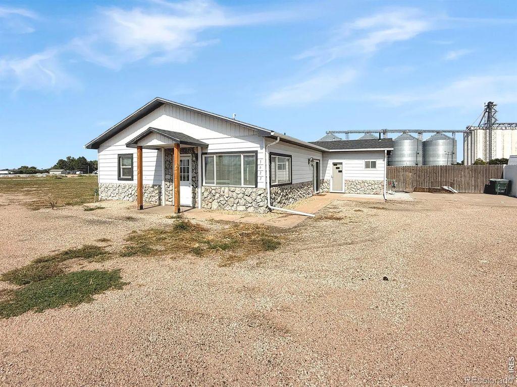 3623 Us Highway 6, Haxtun