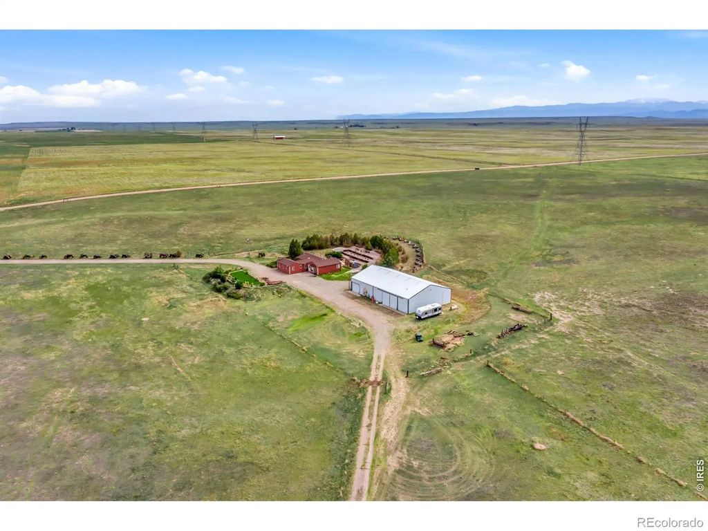 9303 County Road 124, Carr