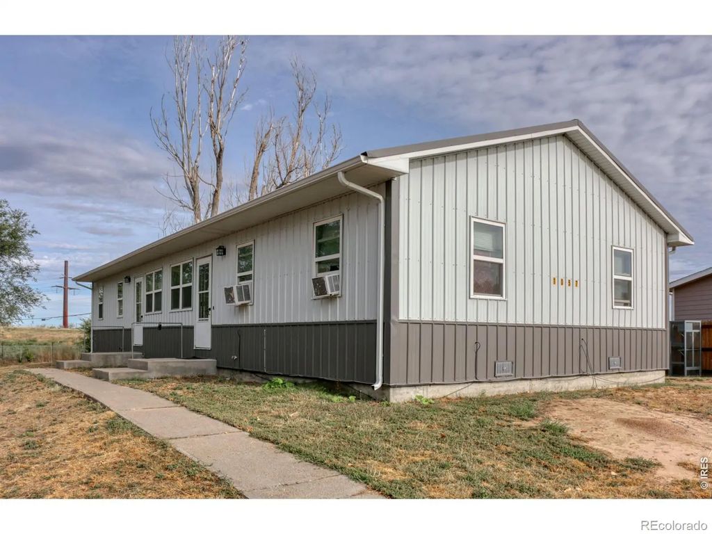 1057 Williams Street, Brush