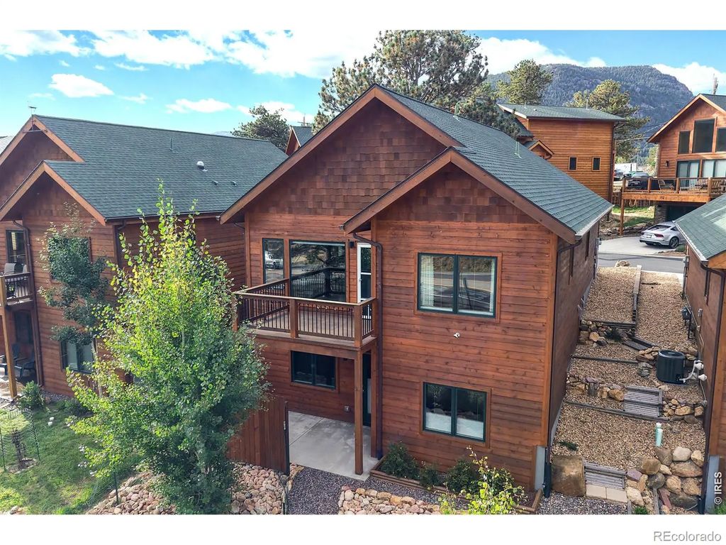 151 Willowstone Drive, Estes Park