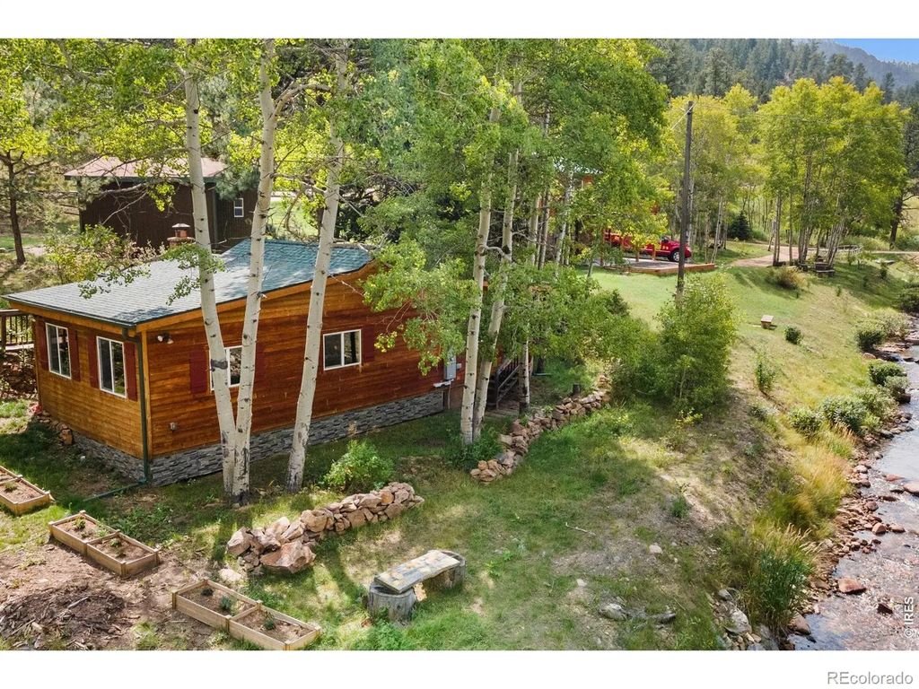 6781 County Road 43, Glen Haven
