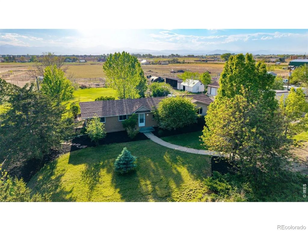 13861 Elmore Road, Longmont