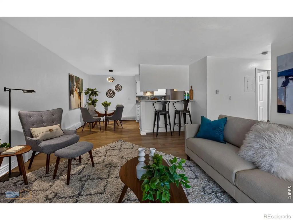 695 Manhattan Drive 106, Boulder