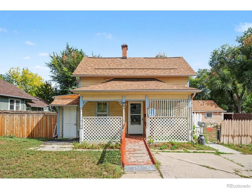 436 Baker Street, Longmont
