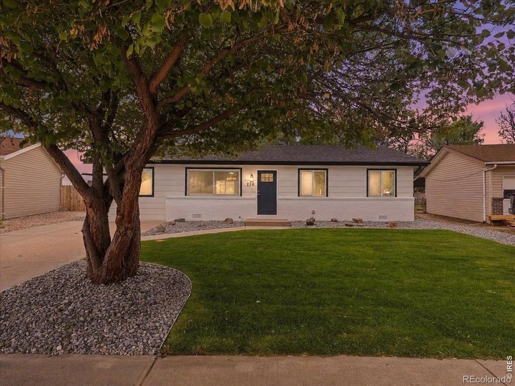 236 Ley Drive, La Salle