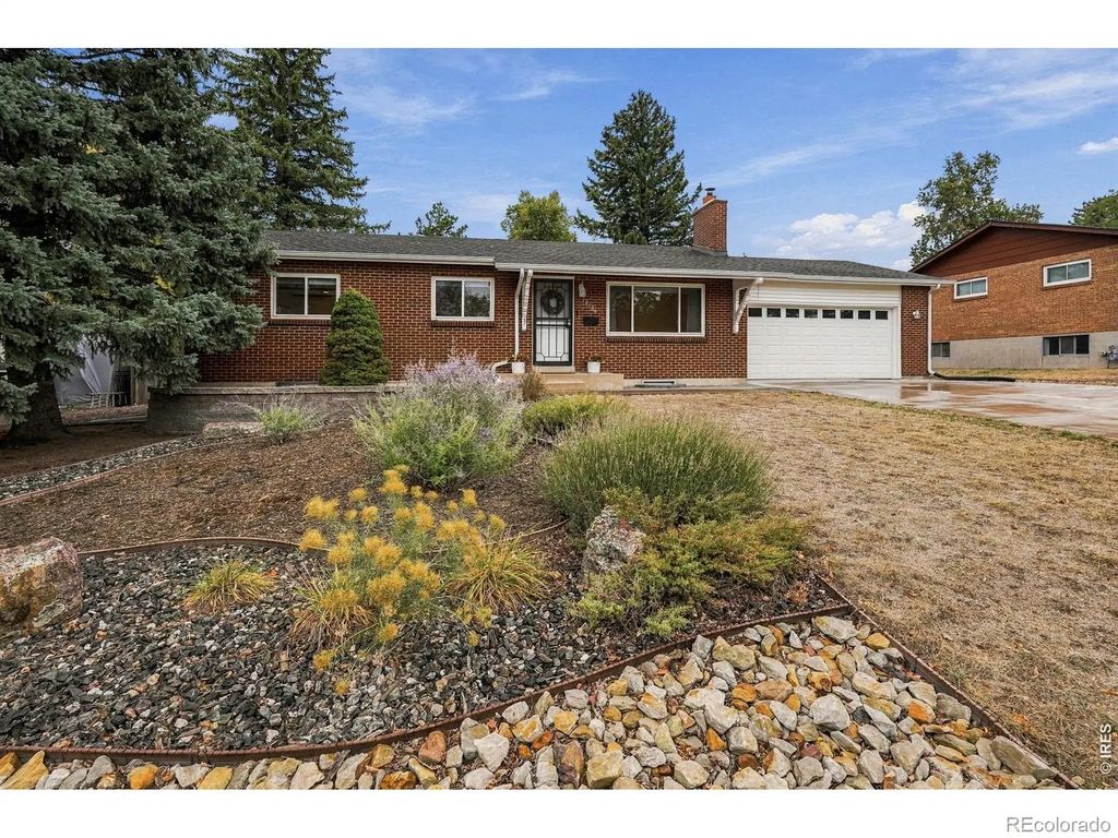 12154 W Maryland Drive, Lakewood