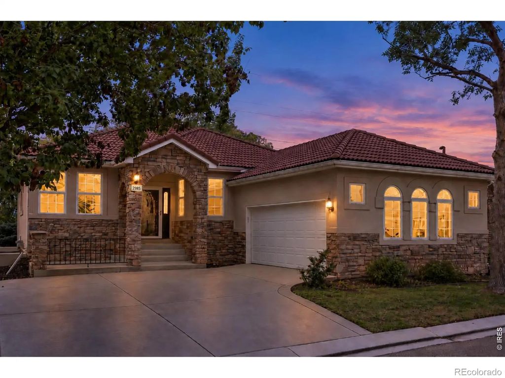 2985 Bellmeade Way, Longmont