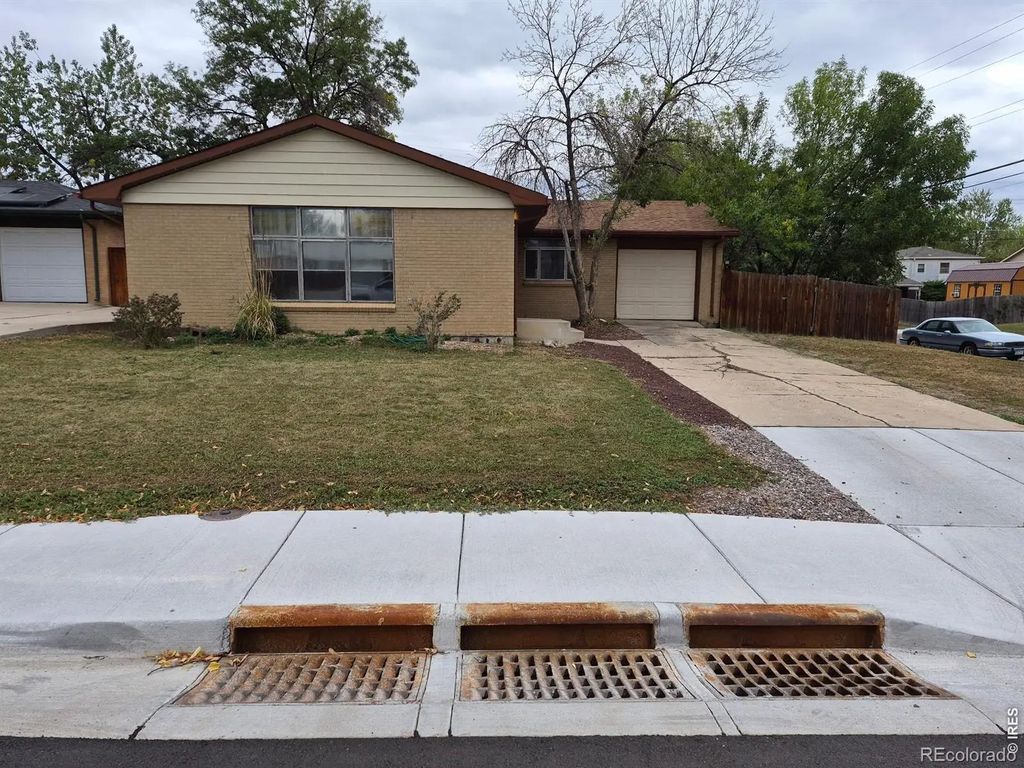 300 Jade Street, Broomfield