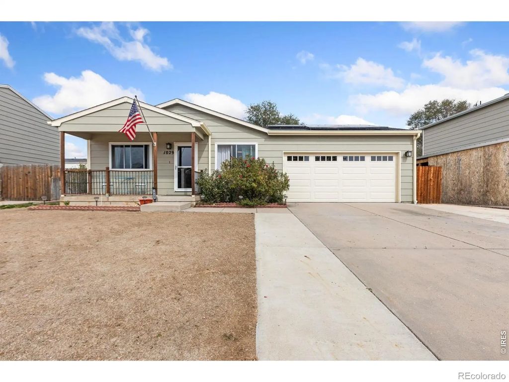 1029 E 24th St Ln, Greeley
