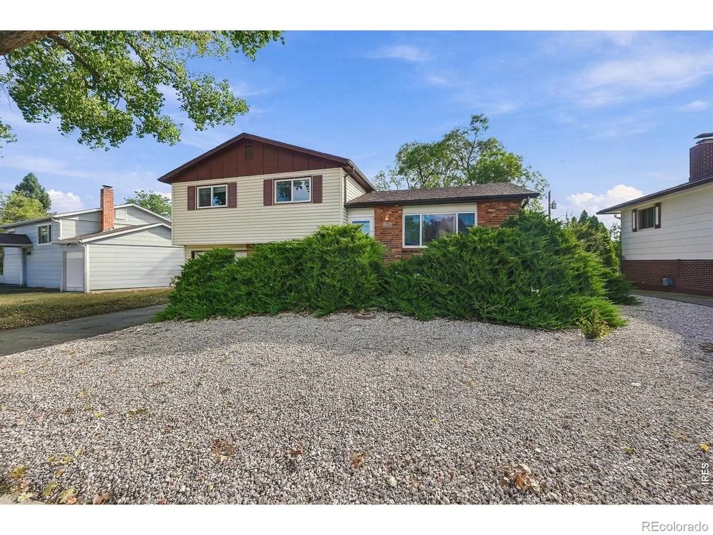 2404 N Van Buren Avenue, Loveland