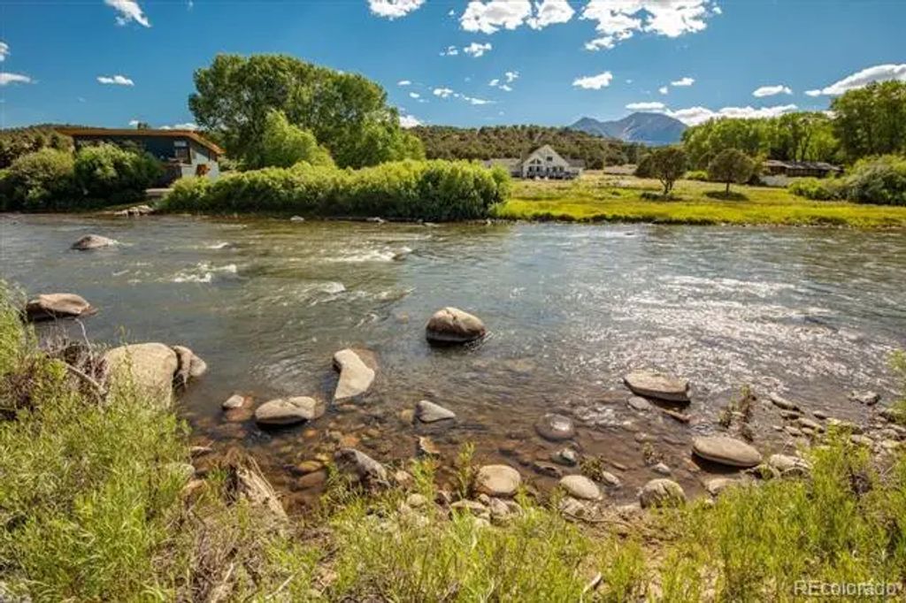 24269 River Rock Lane, Buena Vista