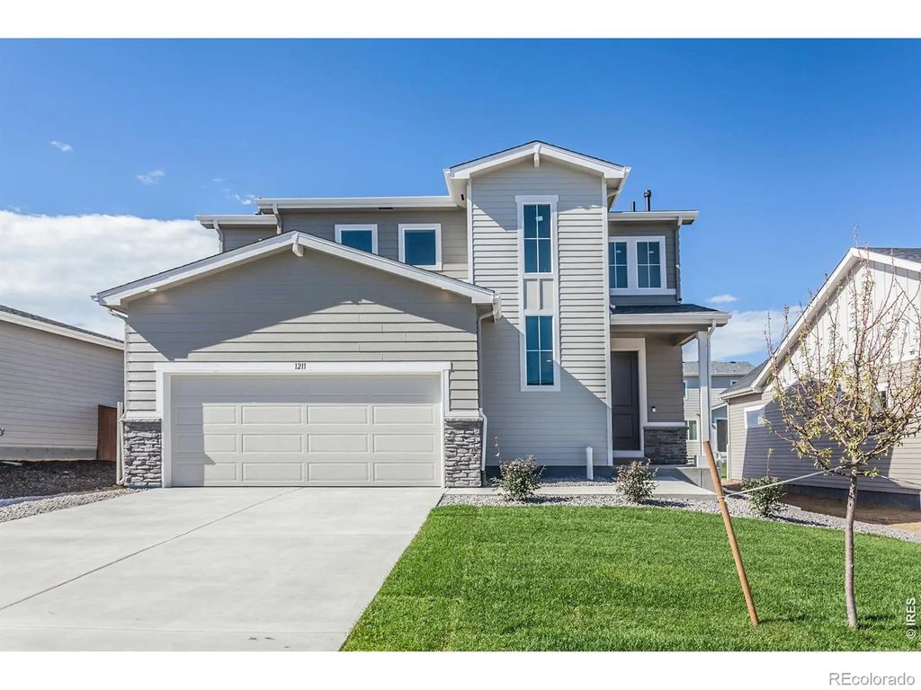 1211 105th Ave Ct, Greeley