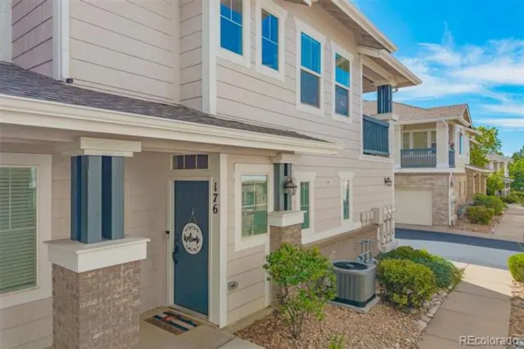 176 Whitehaven Circle, Highlands Ranch