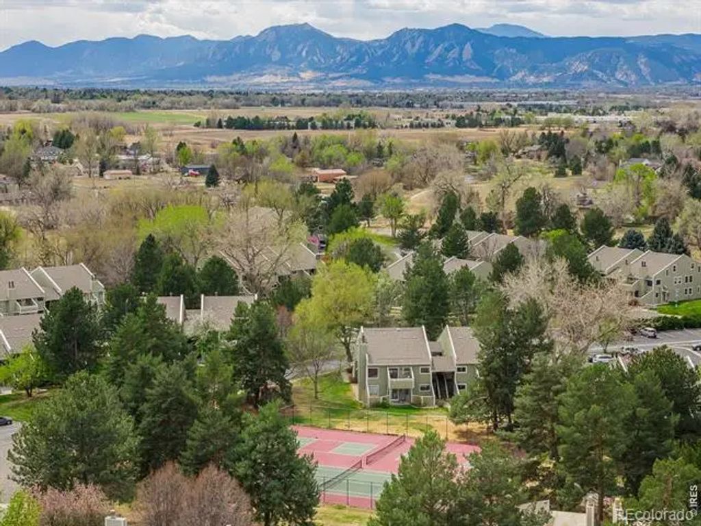 8050 Niwot Road 28, Niwot