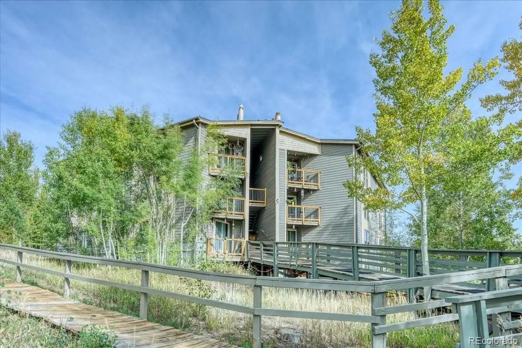 2300 Lodge Pole Circle 205, Silverthorne