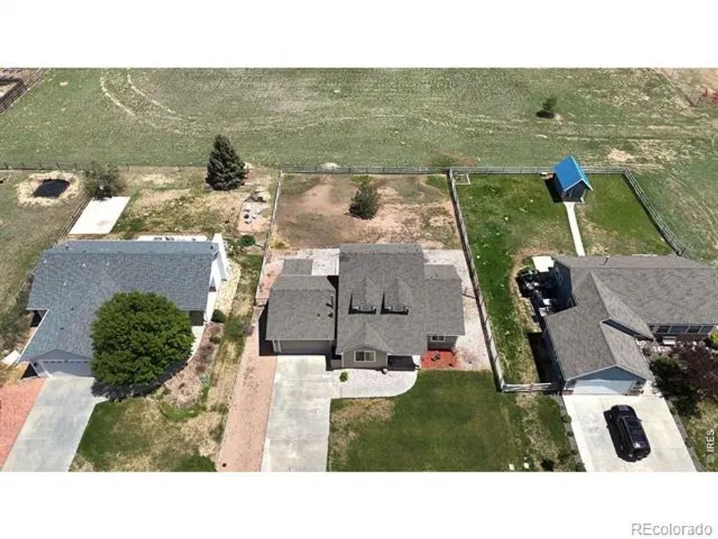 804 7th Street, Pierce