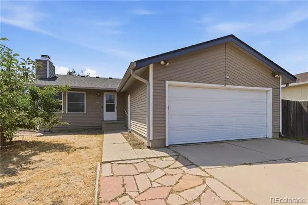 4100 S Laredo Way, Aurora