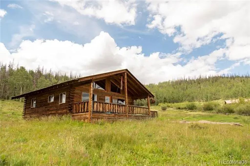 1001 Cr 17, Lake City