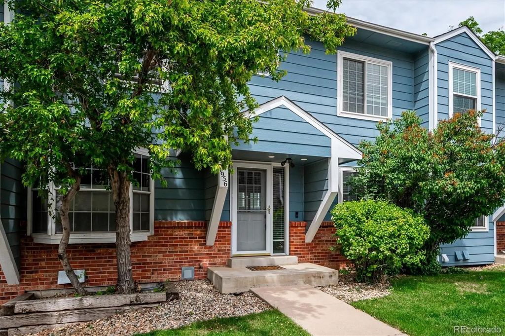 1956 S Balsam Street, Lakewood