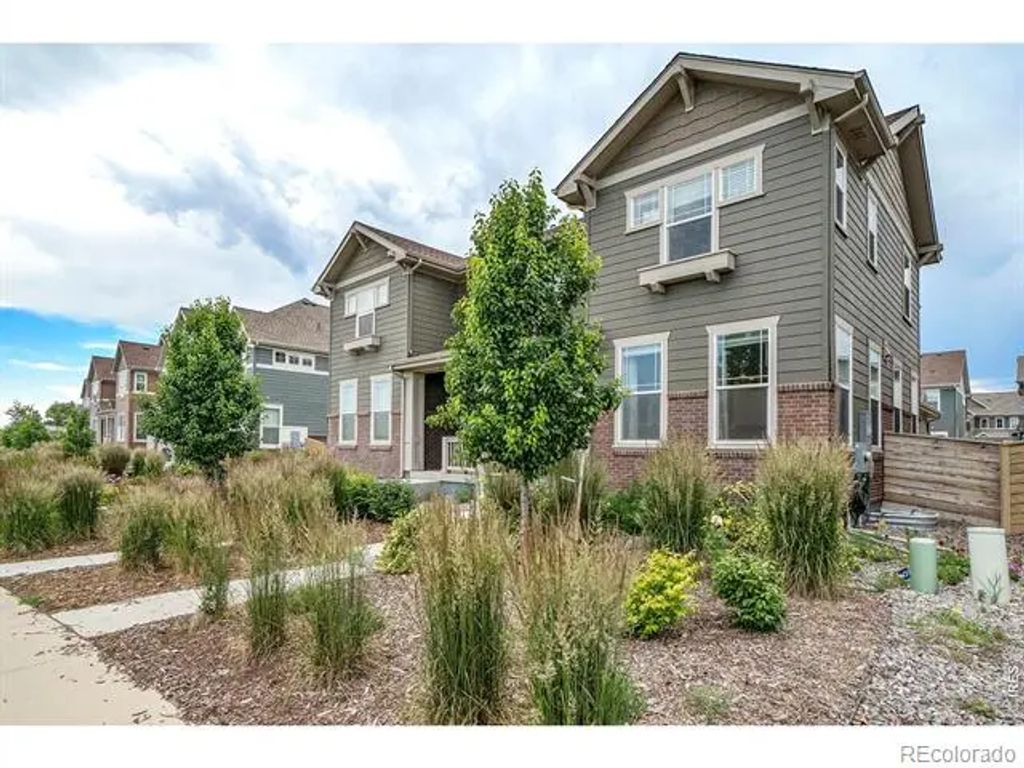 304 Tigercat Way, Fort Collins