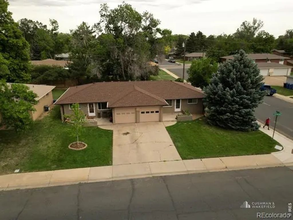 1702-1704 N Estrella Avenue, Loveland
