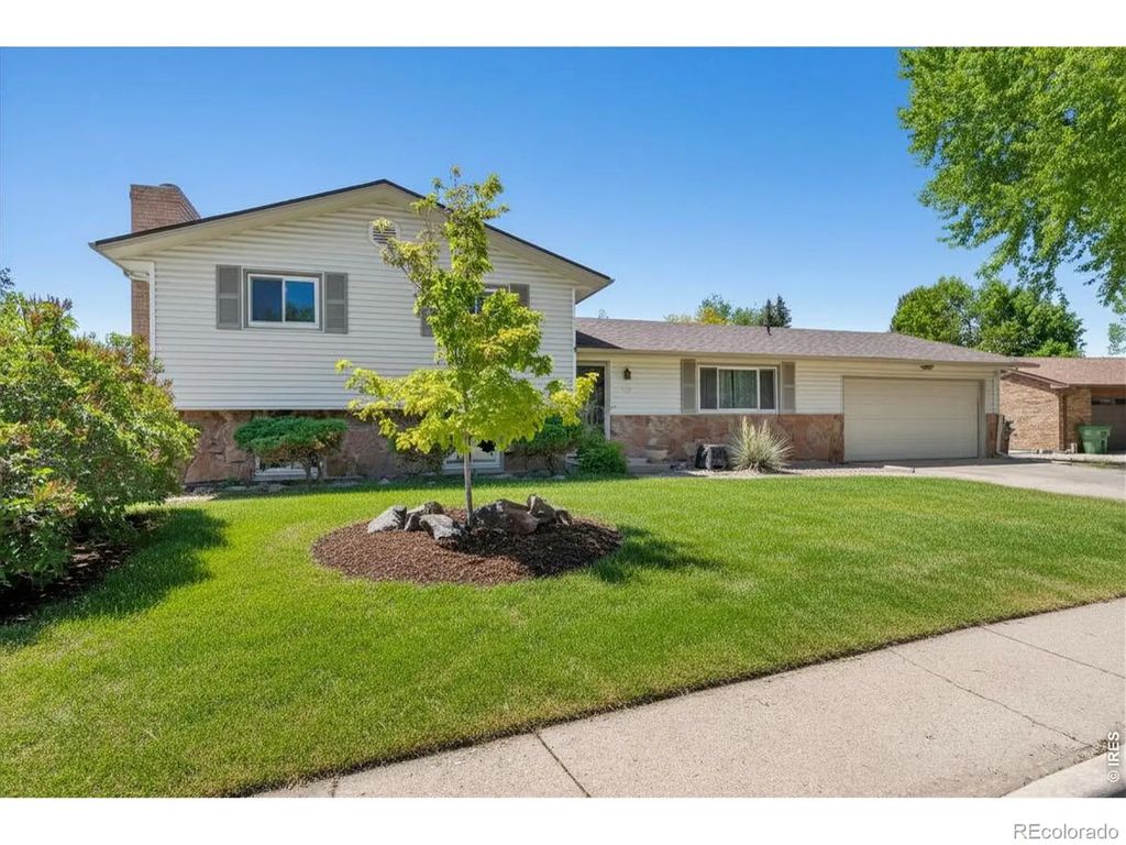 1805 Axial Drive, Loveland