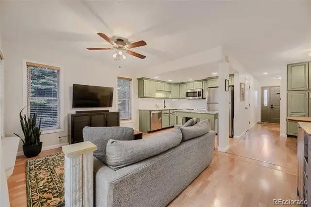 1909 S Kipling Street A, Lakewood