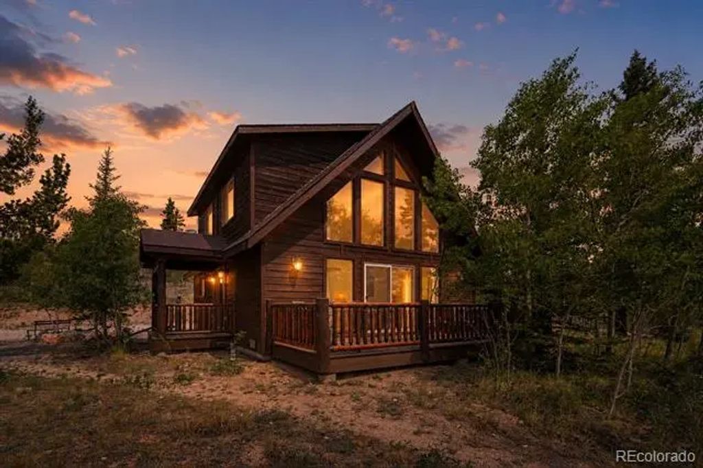541 Warpath Road, Jefferson