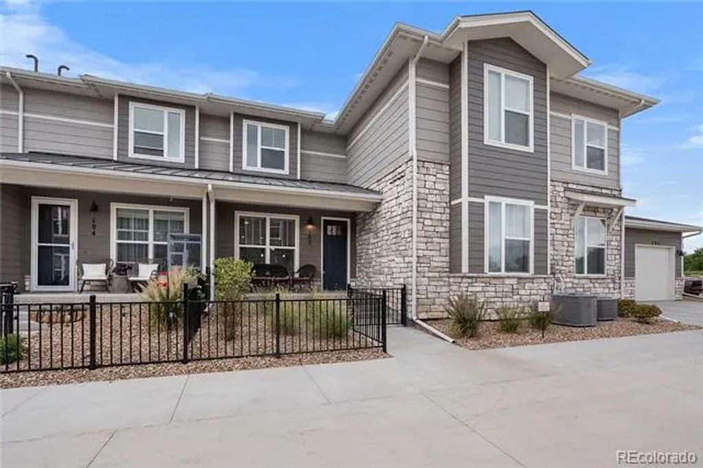350 High Point Drive C103, Longmont