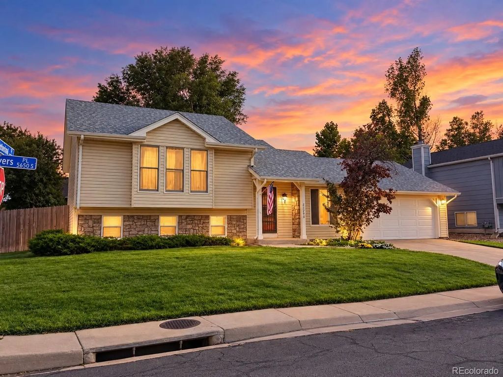 21298 E Powers Place, Centennial