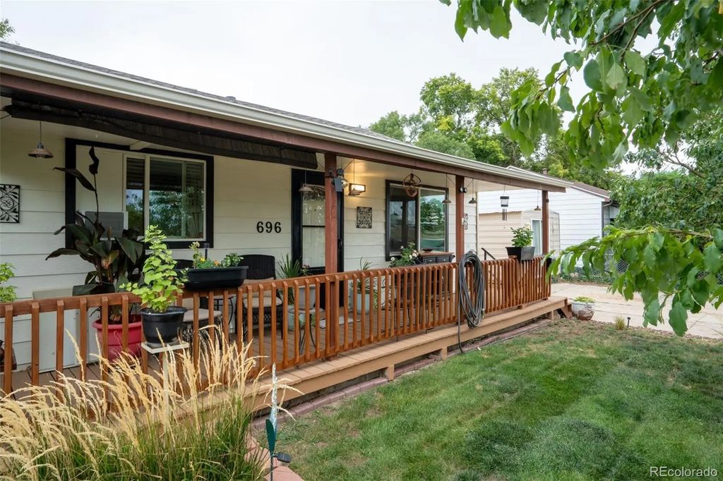696 Fulton Avenue, Brighton