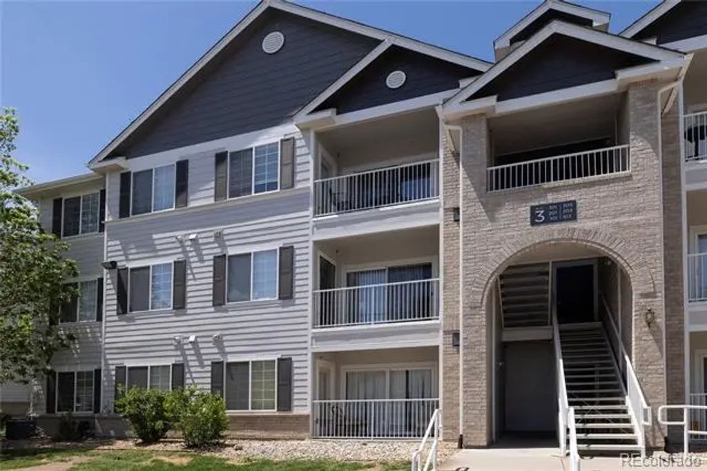15700 E Jamison Drive 3-201, Englewood