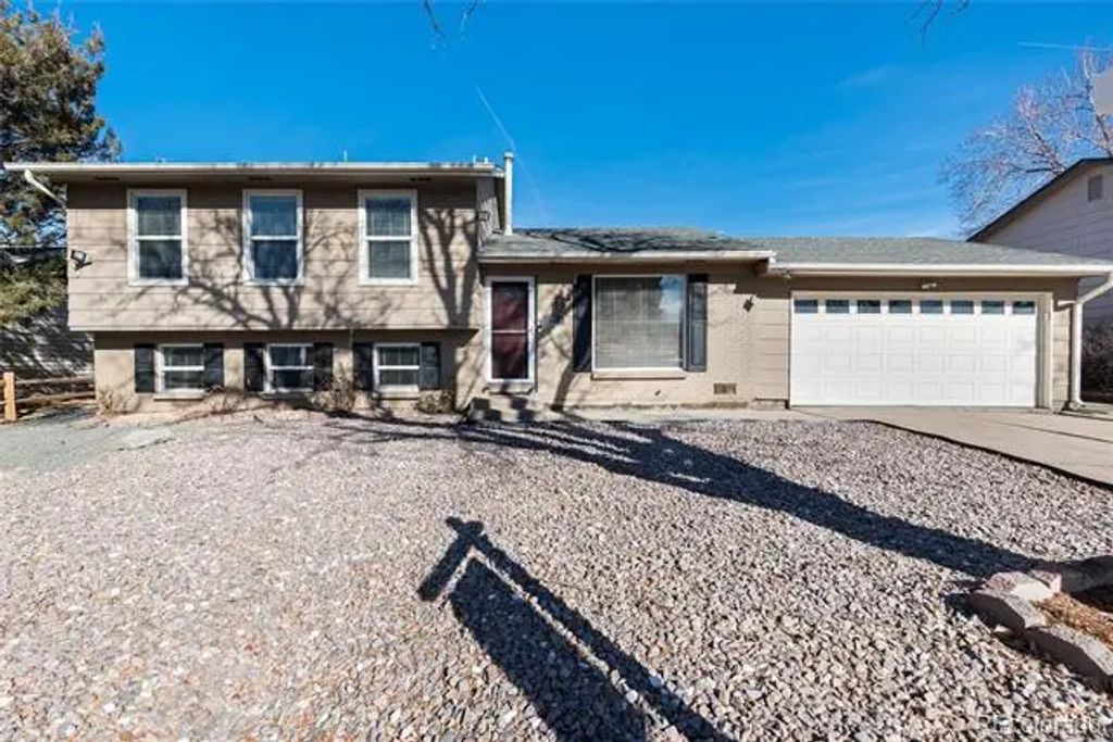 2118 S Mobile Way, Aurora