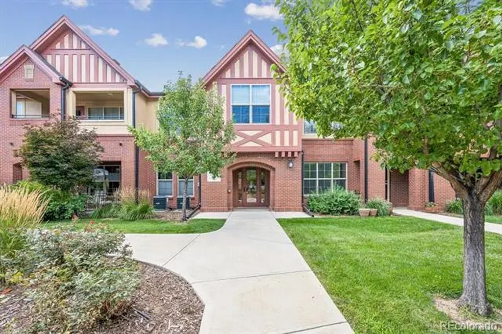1379 Charles Drive D5, Longmont