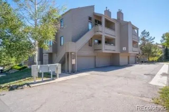 23680 Pondview Place E, Golden