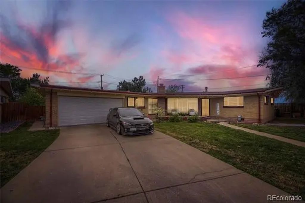 535 Zenobia Street, Denver