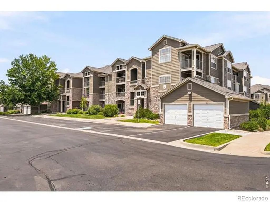 1435 Blue Sky Way 304, Erie
