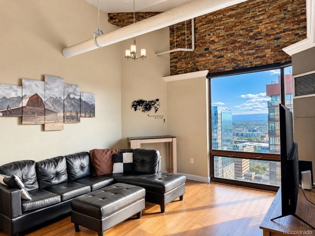 1625 Larimer Street 3202, Denver