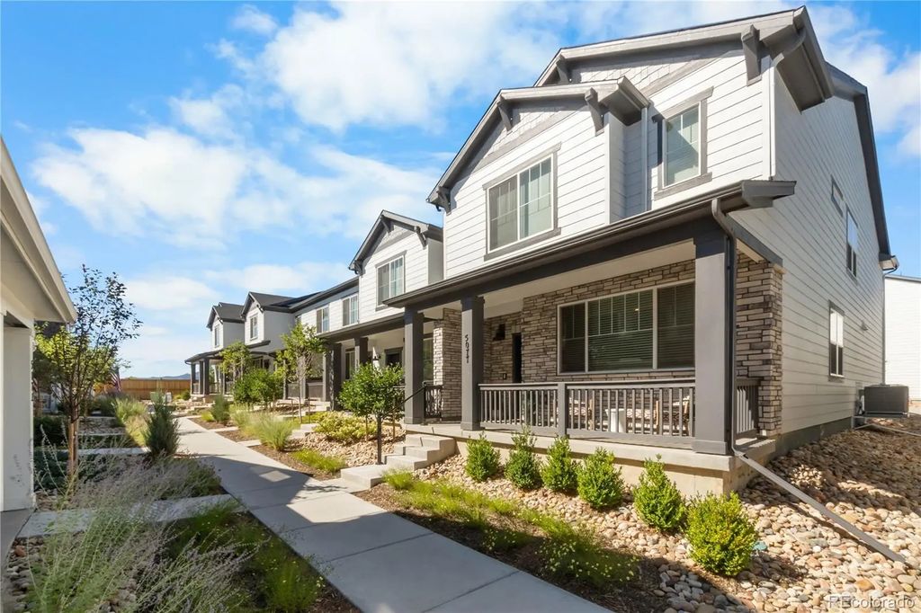 5077 S Robb Street, Littleton