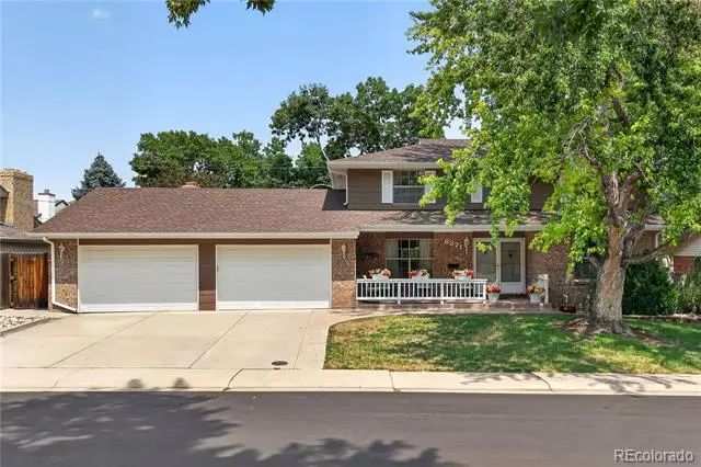 6371 E Dickenson Place, Denver