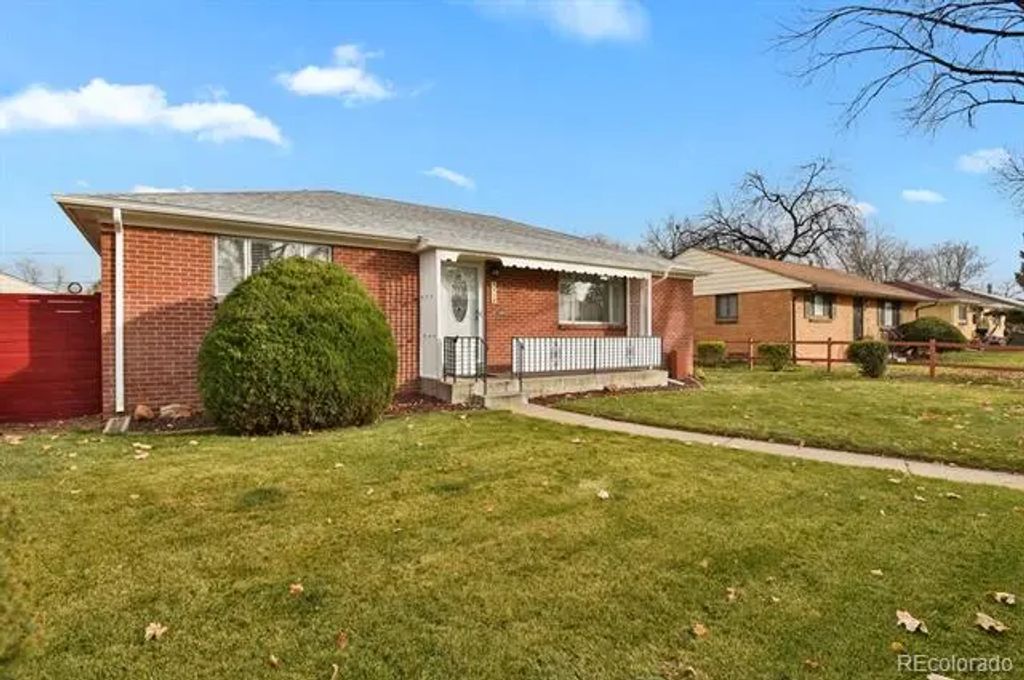 2350 Joliet Street, Aurora