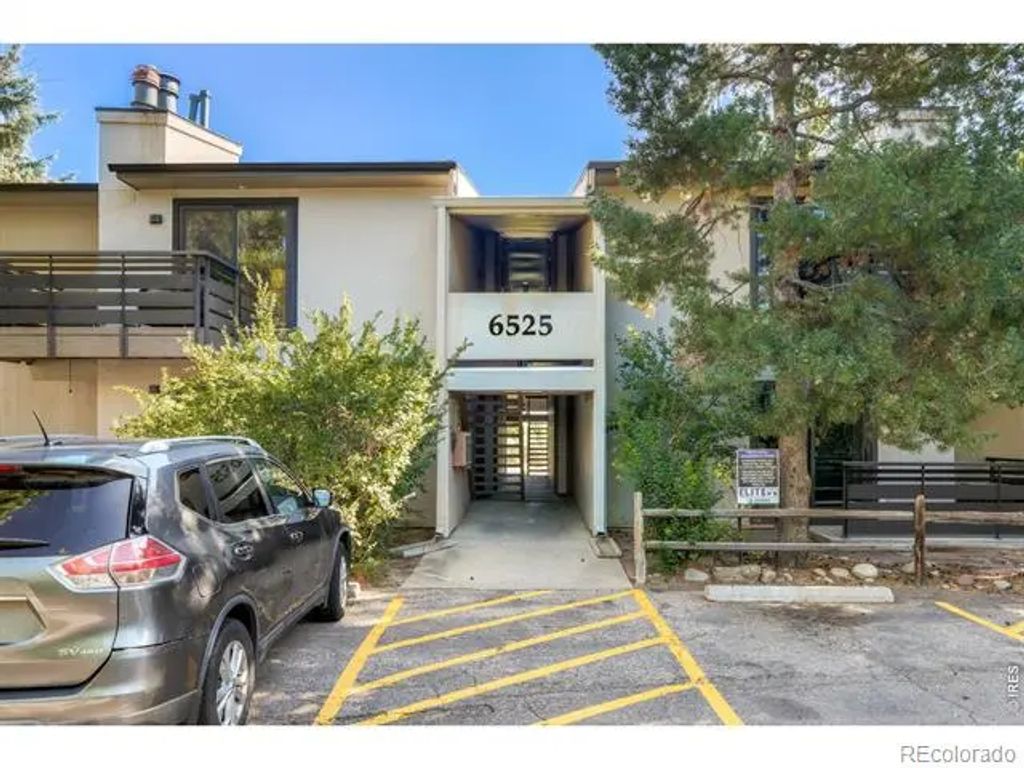 6525 Kalua Road 204c, Boulder