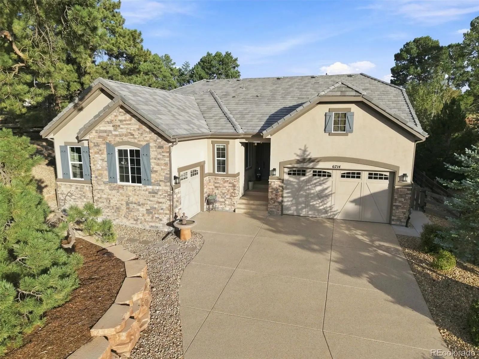 Aurora Real Estate - MLS # 8203360, Residential real estate for Sale in Tallyns Reach, MLS Listings # 8203360