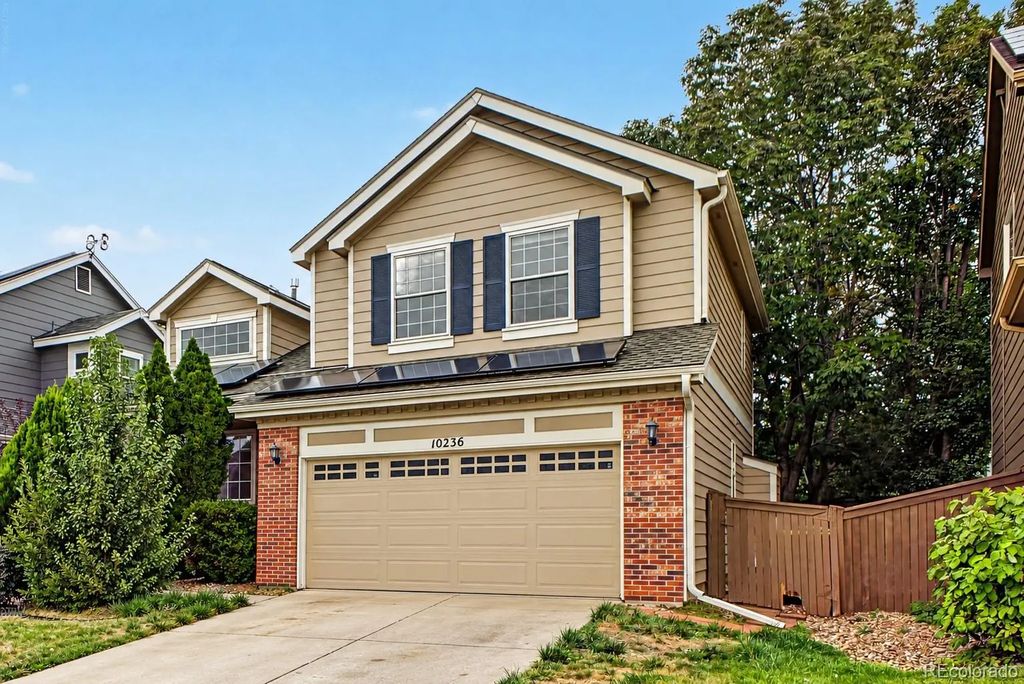10236 Rotherwood Circle, Highlands Ranch