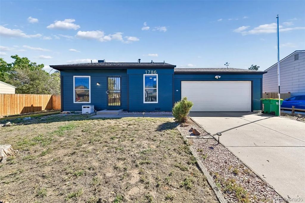 1786 Cathay Court, Aurora