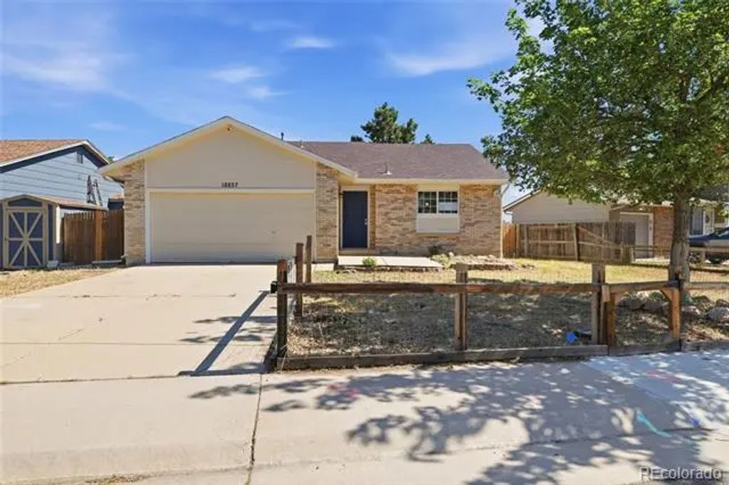 18857 E Montana Drive, Aurora
