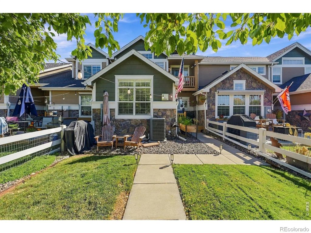 212 Rock Bridge Lane, Windsor