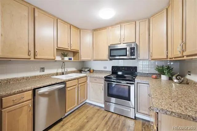 9155 E Center Avenue 2d, Denver