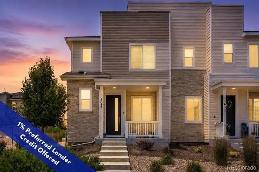 1657 S Andes Way, Aurora